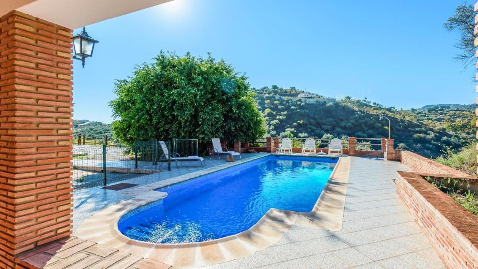Villa El Terral Riogordo By Ruralidays מראה חיצוני תמונה