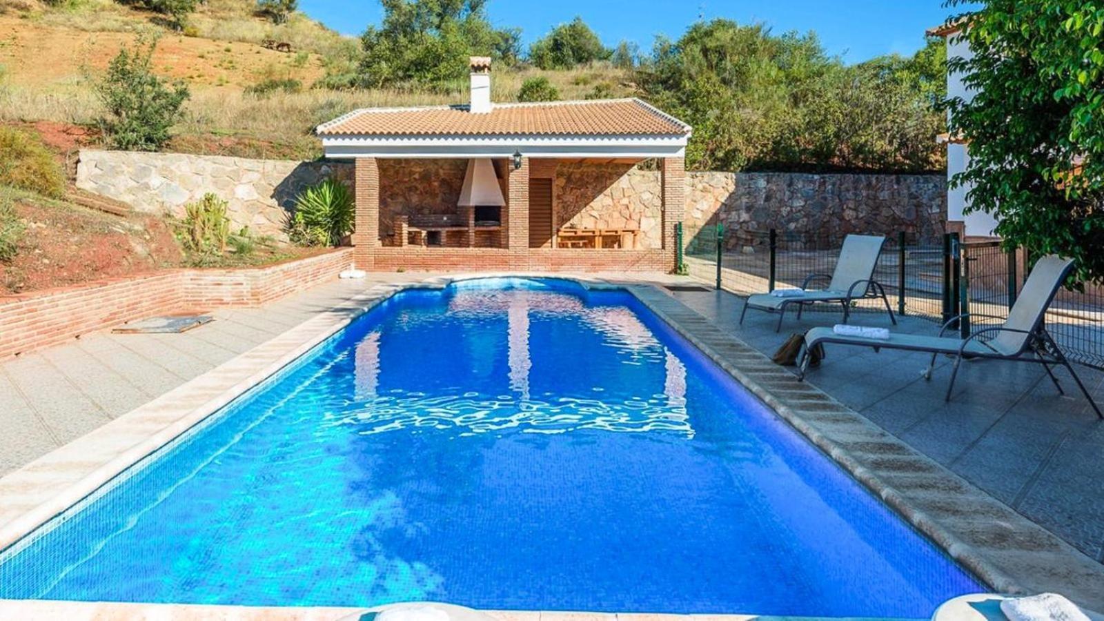 Villa El Terral Riogordo By Ruralidays מראה חיצוני תמונה