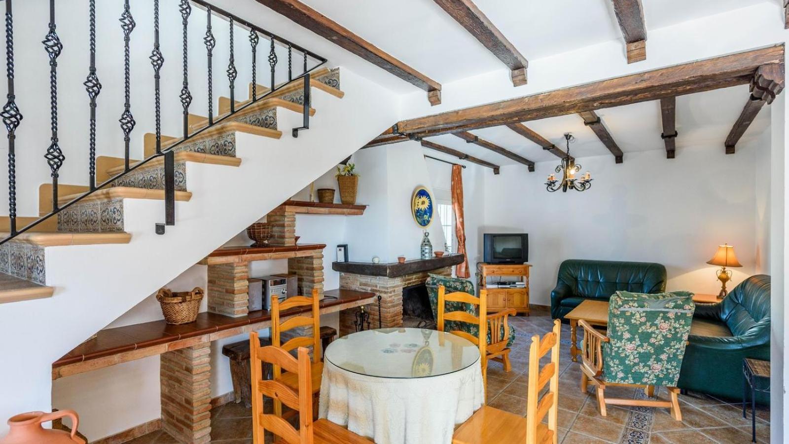 Villa El Terral Riogordo By Ruralidays מראה חיצוני תמונה
