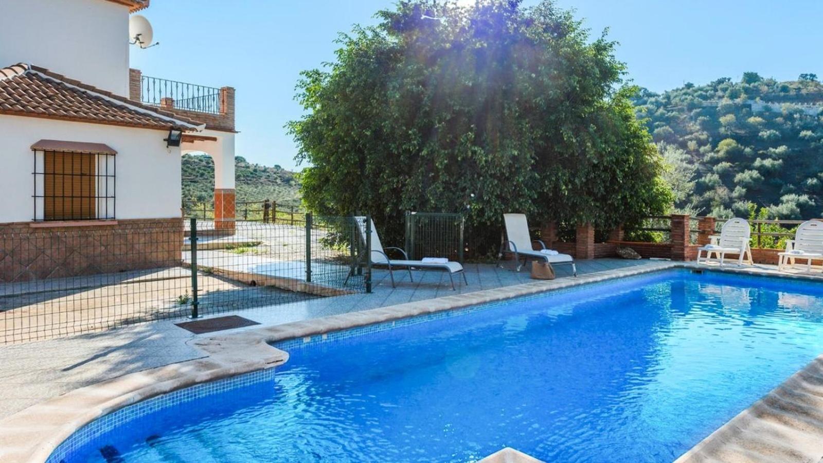 Villa El Terral Riogordo By Ruralidays מראה חיצוני תמונה